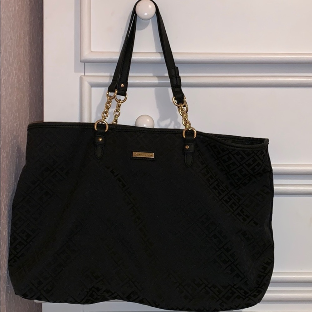 Tommy Hilfiger purse
